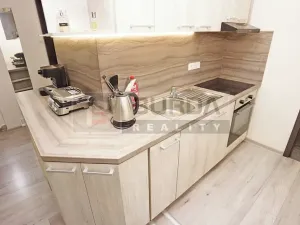 Pronájem bytu 2+kk, Neratovice, 30 m2