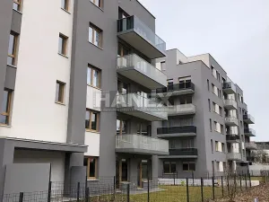 Pronájem bytu 2+kk, Praha - Hloubětín, Saarinenova, 61 m2
