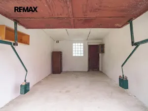 Prodej garáže, Měcholupy, 21 m2