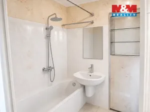 Prodej bytu 3+1, Liberec - Liberec VI-Rochlice, Gagarinova, 62 m2