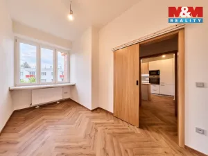 Prodej bytu 2+1, Trutnov - Horní Předměstí, Komenského, 69 m2