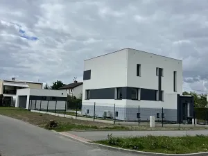 Prodej rodinného domu, Plzeň, Hrádecká, 218 m2