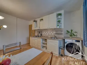 Prodej bytu 2+1, Kutná Hora, U Tylova divadla, 55 m2