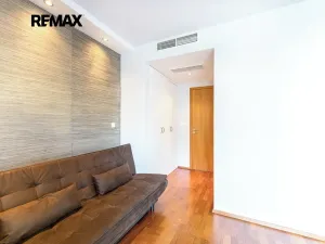 Pronájem bytu 3+kk, Praha - Žižkov, Ke kapslovně, 107 m2