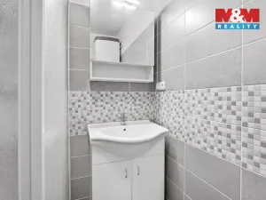 Prodej bytu 1+1, Mnichovo Hradiště, Víta Nejedlého, 40 m2