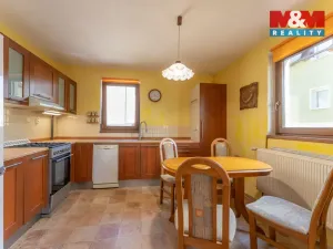 Prodej bytu 2+kk, Karlovy Vary - Bohatice, Jáchymovská, 61 m2