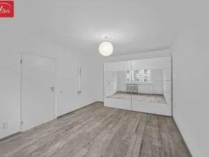 Pronájem bytu 2+kk, Teplice, Jankovcova, 39 m2