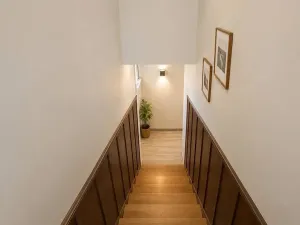 Pronájem bytu 1+1, Praha - Kobylisy, Mirovická, 35 m2
