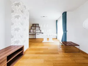 Pronájem bytu 3+kk, Praha - Hloubětín, Nademlejnská, 99 m2