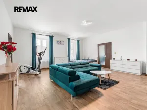 Prodej činžovního domu, Přeštice, Hlávkova, 335 m2