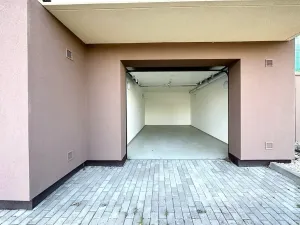 Prodej bytu 3+kk, Karlovy Vary, Svatošská, 92 m2
