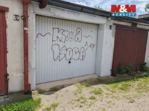 Pronájem garáže, Mělník, 18 m2