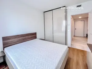 Pronájem bytu 2+kk, Praha - Michle, U plynárny, 58 m2