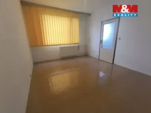 Pronájem bytu 1+1, Ústí nad Labem, Peškova, 37 m2