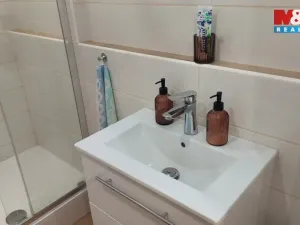 Pronájem bytu 1+1, Děčín - Děčín VI-Letná, U Tvrze, 36 m2