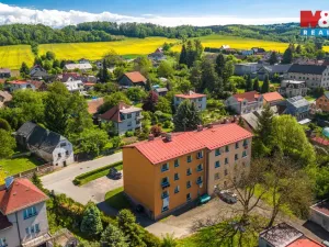 Prodej bytu 3+1, Rovensko pod Troskami, Tyršova, 66 m2