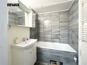 Prodej bytu 3+1, Praha - Stodůlky, Heranova, 70 m2