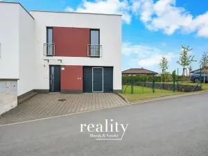 Pronájem bytu 2+kk, Jihlava, Na Nivách, 56 m2