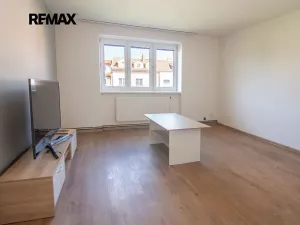 Pronájem bytu 2+1, Břeclav, Olbrachtova, 67 m2