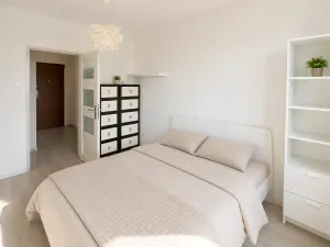 Pronájem bytu 2+kk, Praha - Střížkov, Šluknovská, 39 m2