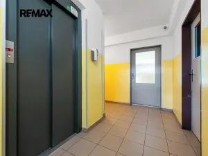 Prodej bytu 3+kk, Praha - Bohnice, Řešovská, 59 m2