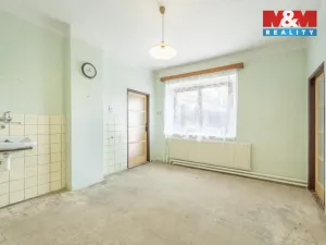 Prodej rodinného domu, Jeneč, Nouzov, 214 m2