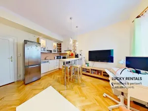 Pronájem bytu 2+kk, Praha - Žižkov, Hartigova, 40 m2