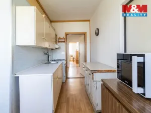 Prodej bytu 3+1, Praha - Kamýk, Zárubova, 78 m2