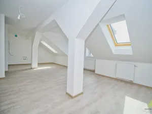 Prodej bytu 2+kk, Břeclav, 62 m2