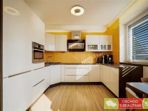 Prodej bytu 3+kk, Praha, Studnická, 73 m2