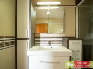 Prodej bytu 3+kk, Praha, Studnická, 73 m2