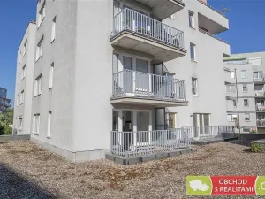 Pronájem bytu 2+kk, Praha, Janýrova, 58 m2