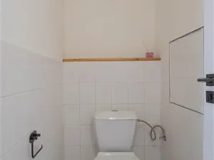 Pronájem bytu 2+kk, Praha, Janýrova, 58 m2
