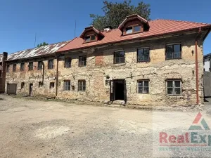 Prodej rodinného domu, Praha - Záběhlice, K prádelně, 950 m2