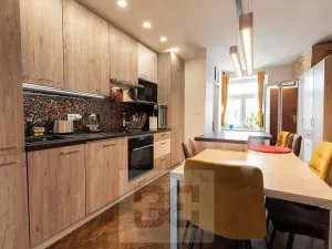 Pronájem bytu 2+1, Praha - Nové Město, Ječná, 77 m2