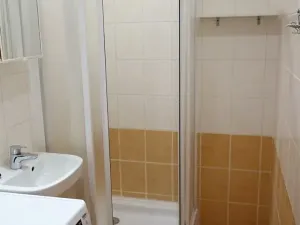 Pronájem bytu 1+1, Praha - Háje, Brechtova, 30 m2