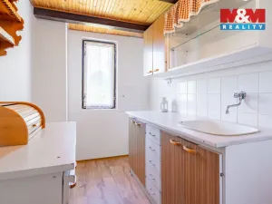 Prodej chaty, Nasavrky, 35 m2
