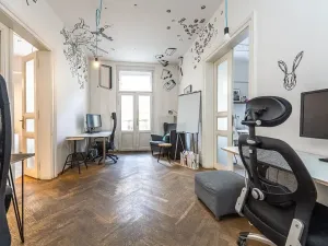 Pronájem kanceláře, Praha - Vinohrady, Mánesova, 261 m2