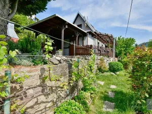 Prodej rodinného domu, Dolní Zálezly, Meruňková, 80 m2