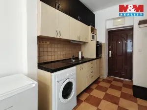 Pronájem bytu 1+kk, Zlín, Kvítková, 23 m2