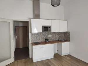 Pronájem bytu 1+kk, Jablonec nad Nisou, Smetanova, 25 m2