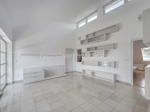 Prodej vily, Křižanov, Benešovo náměstí, 530 m2