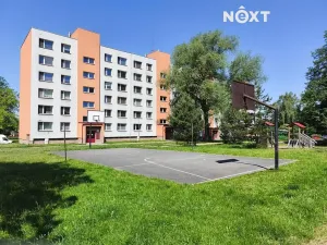 Pronájem bytu 1+1, Karviná, Čsl. armády, 37 m2