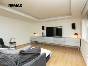 Pronájem rodinného domu, Praha - Nebušice, Na Malé Šárce, 302 m2