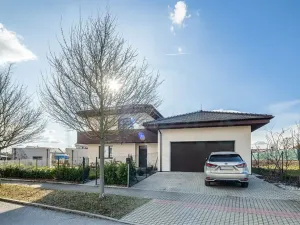 Pronájem rodinného domu, Vysoký Újezd, Pod Ovčínem, 244 m2