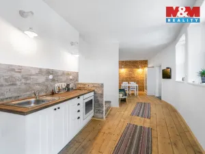 Prodej rodinného domu, Švihov, Komenského, 285 m2