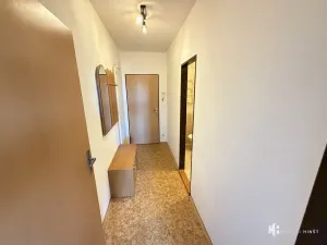 Pronájem bytu 1+kk, Praha - Újezd nad Lesy, Plhovská, 29 m2