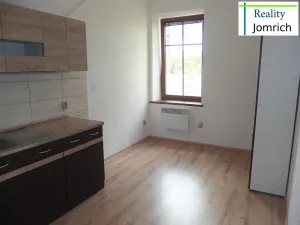 Pronájem bytu 2+1, Liberec, Na Srázu, 52 m2