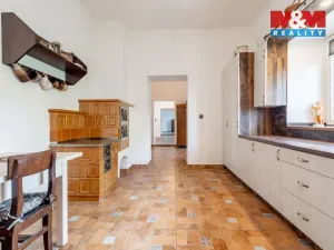 Prodej rodinného domu, Moravec, 220 m2