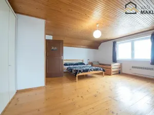 Prodej bytu 4+1, Vlkanov, 250 m2